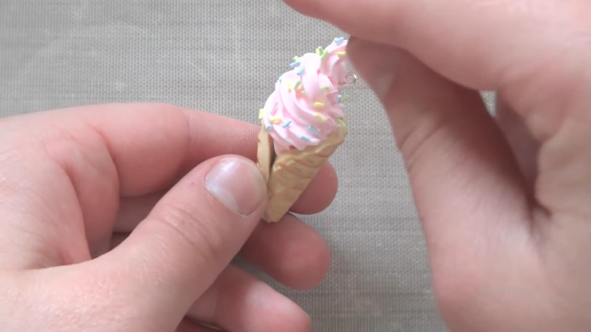 Tutorial: Soft Serve Ice Cream Charm