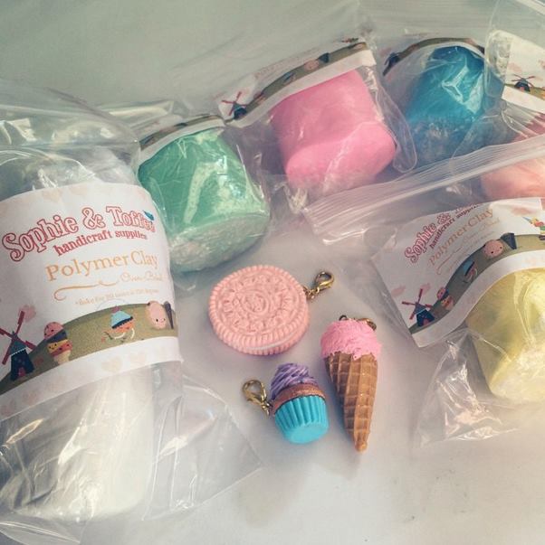 Review: Polymer Clay Charms Tutorial | How to condition polymer clay