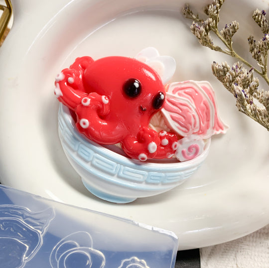 Puni Puni Exclusive Octopus Ramen Box