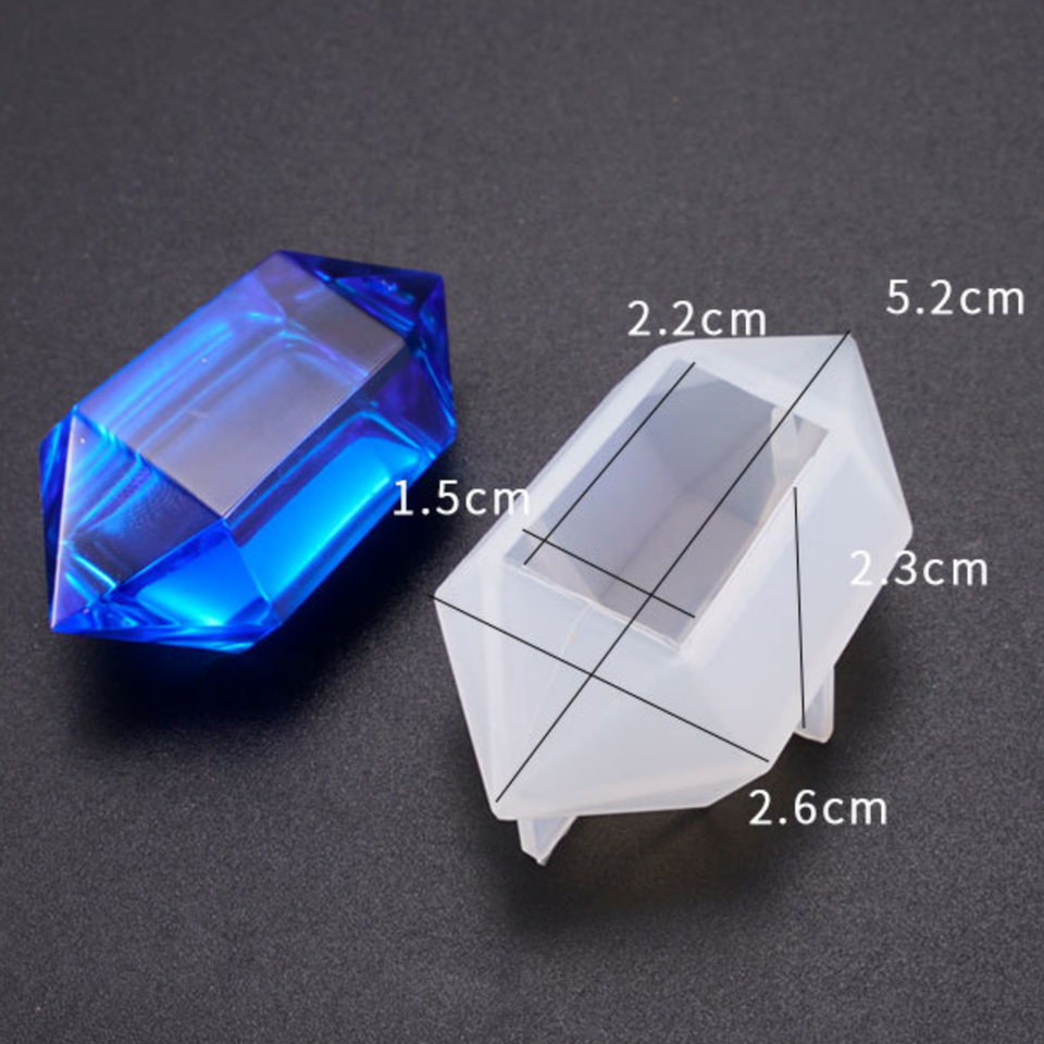 Flat Pointed Crystal Shards Silicone Mold, Crystal Point Silicone Mold, Quartz Shard Mould, UV Resin Pendant Making