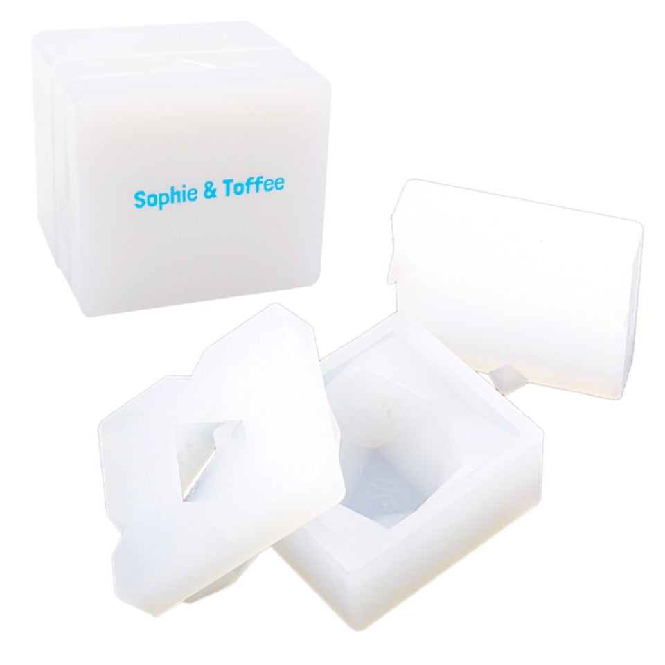 Miniatures (Exclusive Molds) – Sophie & Toffee