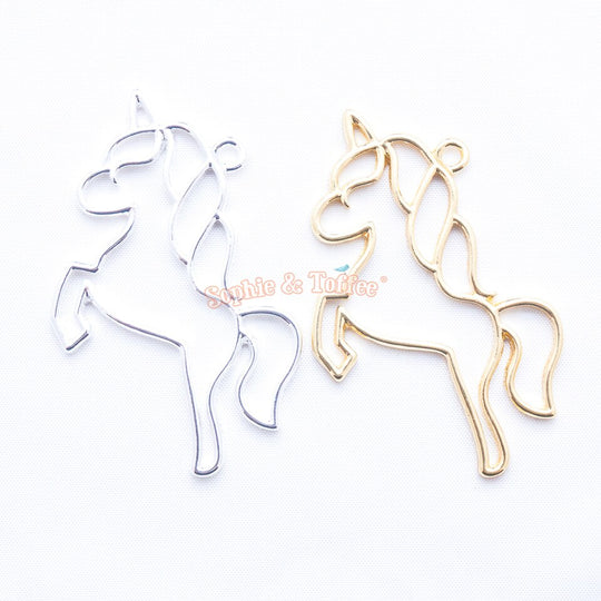 Unicorn Open Bezel Gold Charm